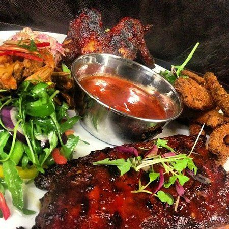 Bath Street Palomino